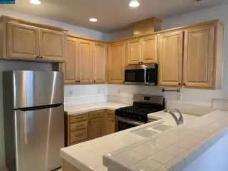 Photo #6: 41070693 Listing 