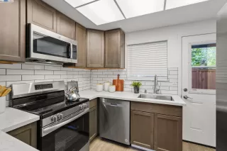 Photo #6: 41070783 Listing 