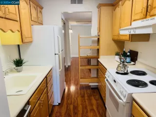 Photo #5: 41070861 Listing