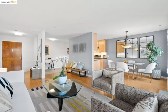 MLS: 41070885 Condo For Sale