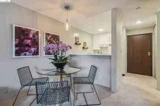 Photo #5: 41070896 Listing 