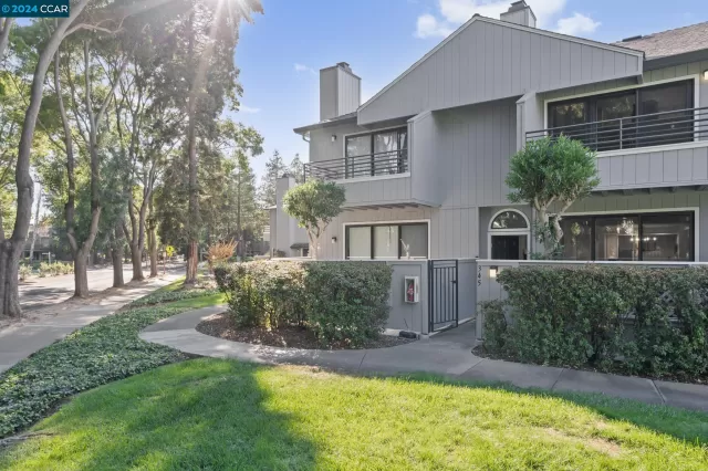 MLS: 41070901 Condo For Sale