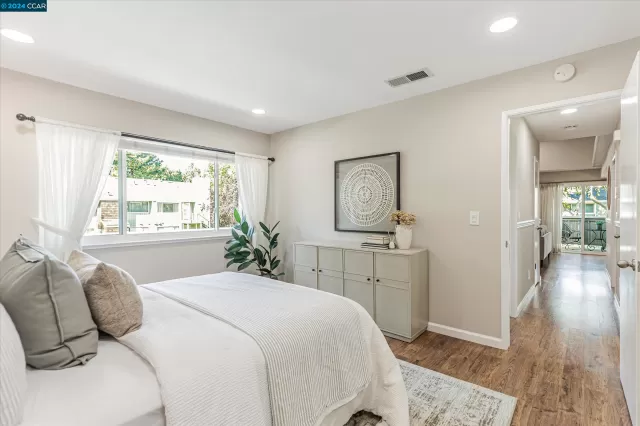 MLS: 41070967 Condo For Sale