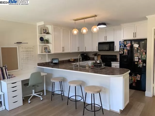 MLS: 41071062 Condo For Sale