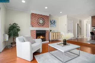 Photo #2: 41071131 Listing