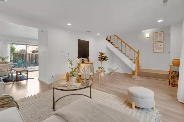 MLS: 41071251 Condo For Sale