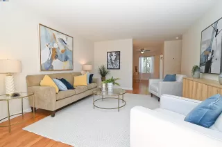 Photo #4: 41071268 Listing