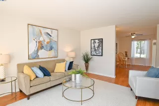 Photo #6: 41071268 Listing