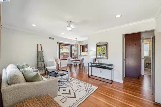 Photo #4: 41071274 Listing