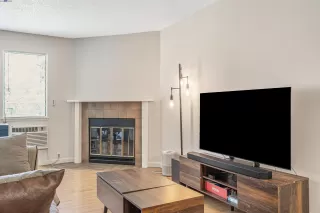 Photo #4: 41071275 Listing