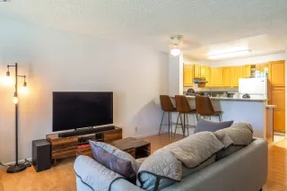 Photo #5: 41071275 Listing