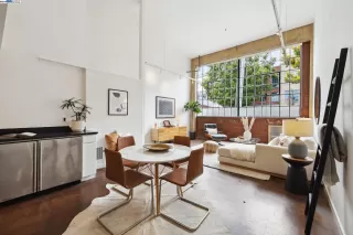 Photo #6: 41071315 Listing 