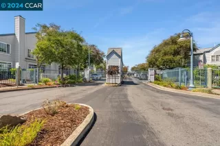 Photo #4: 41071322 Listing 