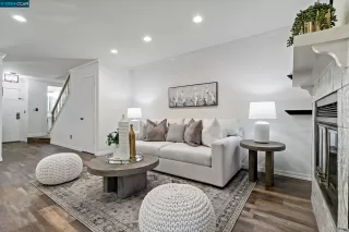 Photo #4: 41071441 Listing