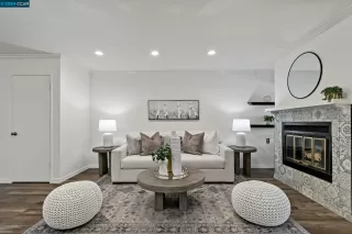 Photo #6: 41071441 Listing