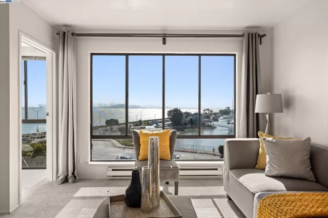 MLS: 41071497 Condo For Sale