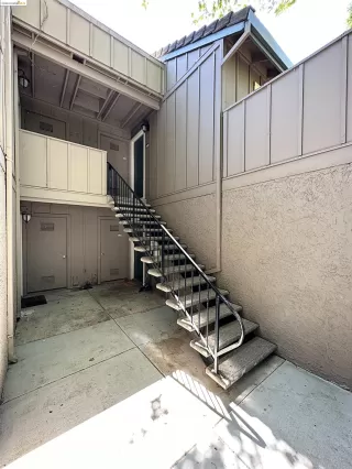 Photo #1: 41071526 Listing 