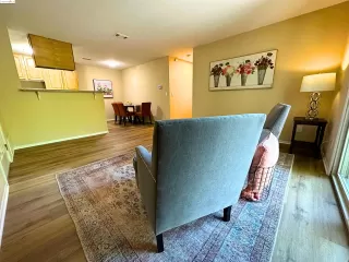 Photo #4: 41071526 Listing 