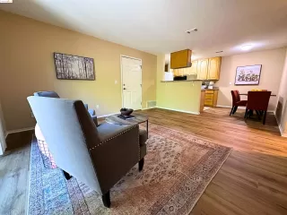 Photo #6: 41071526 Listing 