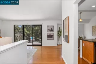 Photo #4: 41071680 Listing 