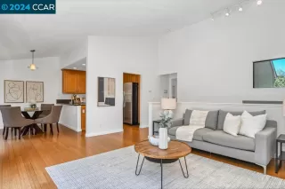 Photo #6: 41071680 Listing 