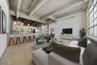 Photo #3: 41071787 Listing