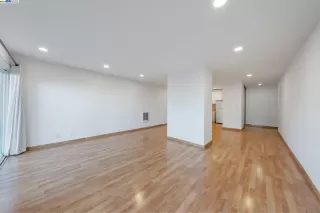 Photo #4: 41071837 Listing 