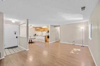 Photo #4: 41071864 Listing 