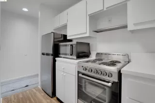 Photo #6: 41071867 Listing