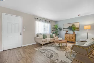 Photo #1: 41071909 Listing