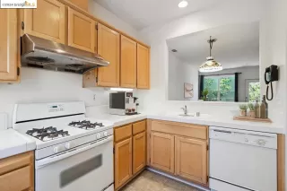 Photo #4: 41071982 Listing