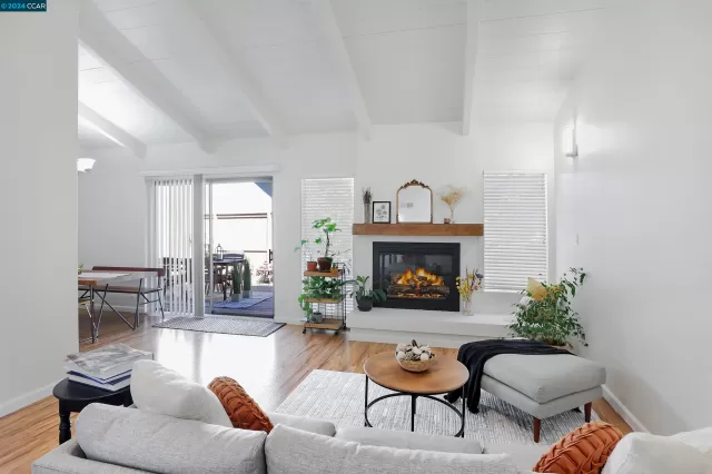 MLS: 41072019 Condo For Sale