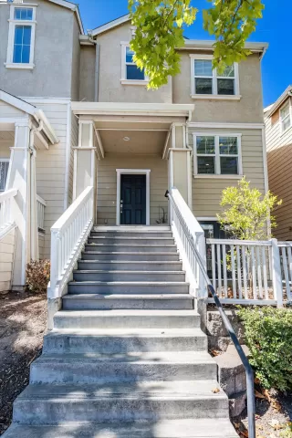 Photo #1: 41072020 Listing