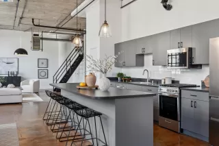 Photo #2: 41072031 Listing 