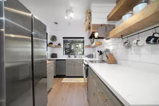 Photo #6: 41072051 Listing 