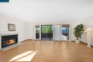 Photo #3: 41072058 Listing