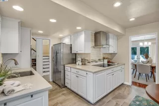 Photo #6: 41072065 Listing 