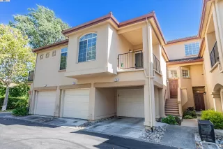 Photo #1: 41072105 Listing