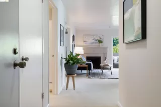 Photo #2: 41072127 Listing 