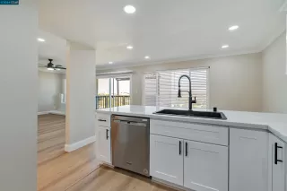 Photo #4: 41072128 Listing 