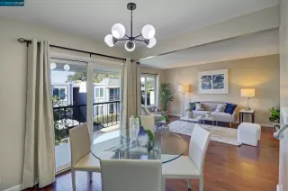 Photo #6: 41072137 Listing 