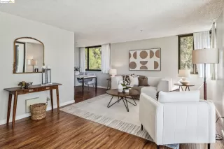 Photo #2: 41072299 Listing