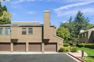 Photo #2: 41072300 Listing 