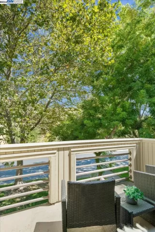 Photo #6: 41072300 Listing 