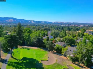 Photo #3: 41072327 Listing