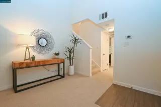 Photo #5: 41072421 Listing 