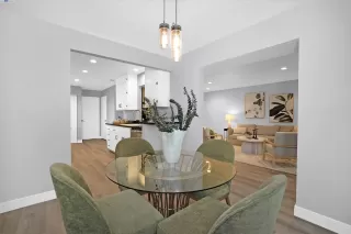 Photo #2: 41072441 Listing 