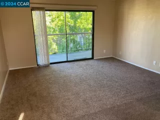 Photo #5: 41072506 Listing 