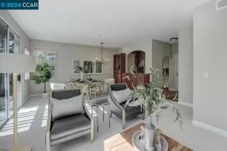 Photo #5: 41072565 Listing