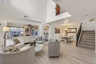 Photo #1: 41072597 Listing 